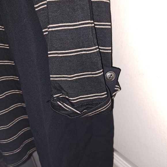 Valerie bertinelli XL blouse 5/$25 - Picture 2 of 9